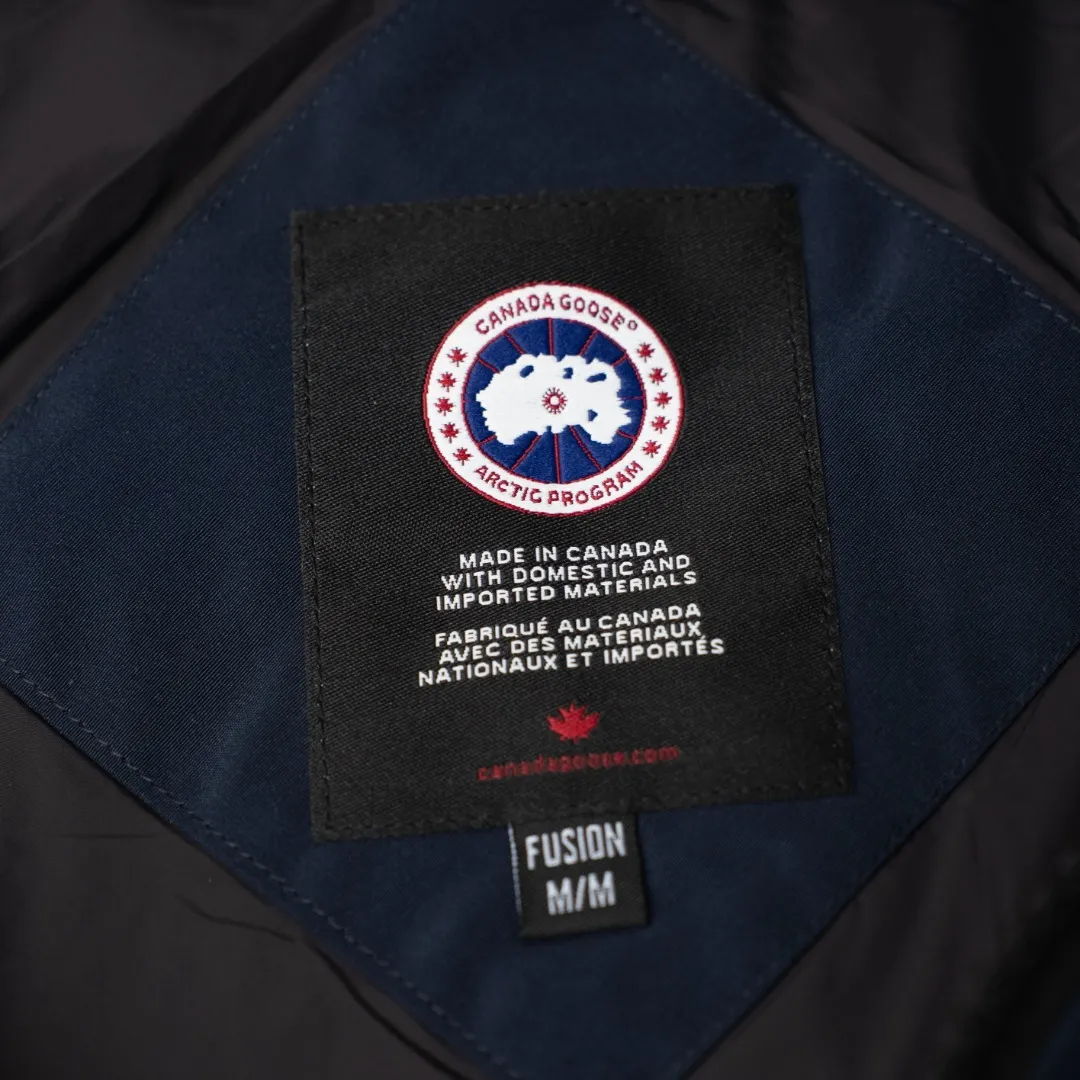 CANADA GOOSE 22 ：Dark Blue Size：XS-XXL